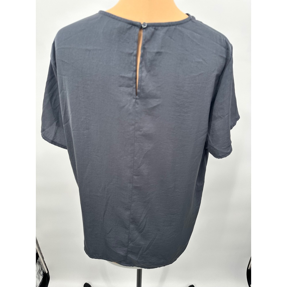 Banana‎ Republic Womens Top Medium Gray Short Sleeve Button Casual - Picture 2 of 6